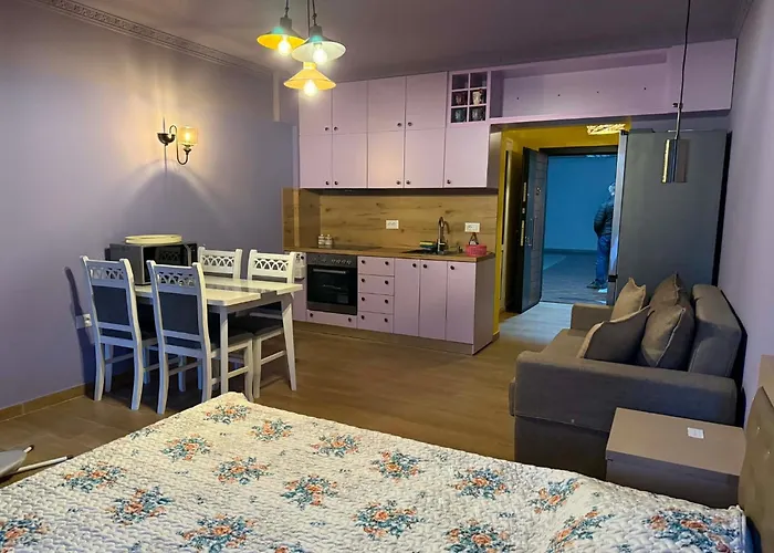 Mirelas Cosy Nest * Pogradec
